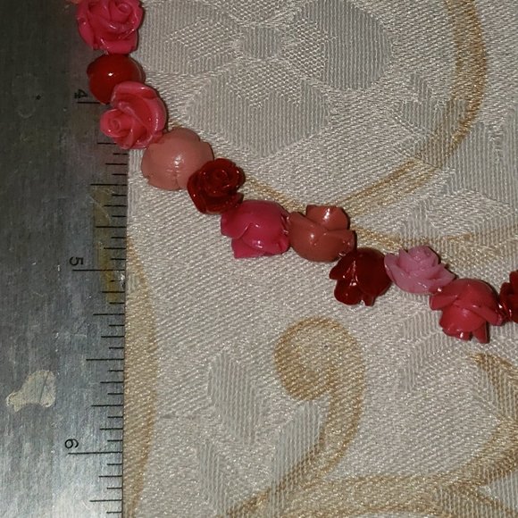 Handmade Red and Pink Rose Set! - Picture 9 of 14